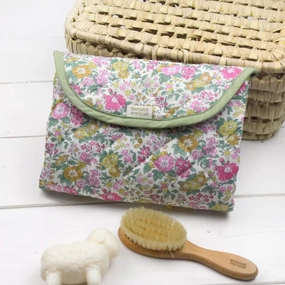 Barnabe aime le café Changing Mat Rosalie 67x42cm