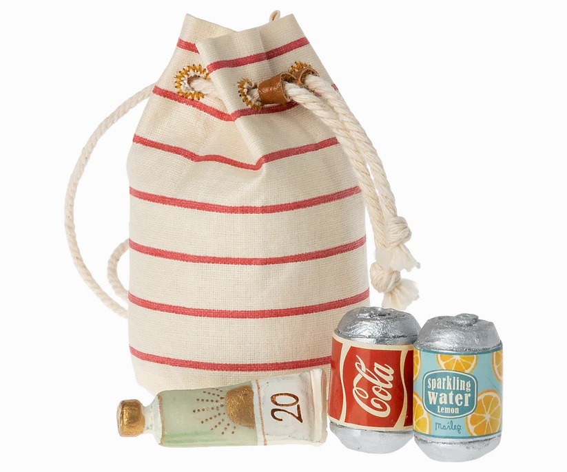 Beachbag with Essentials