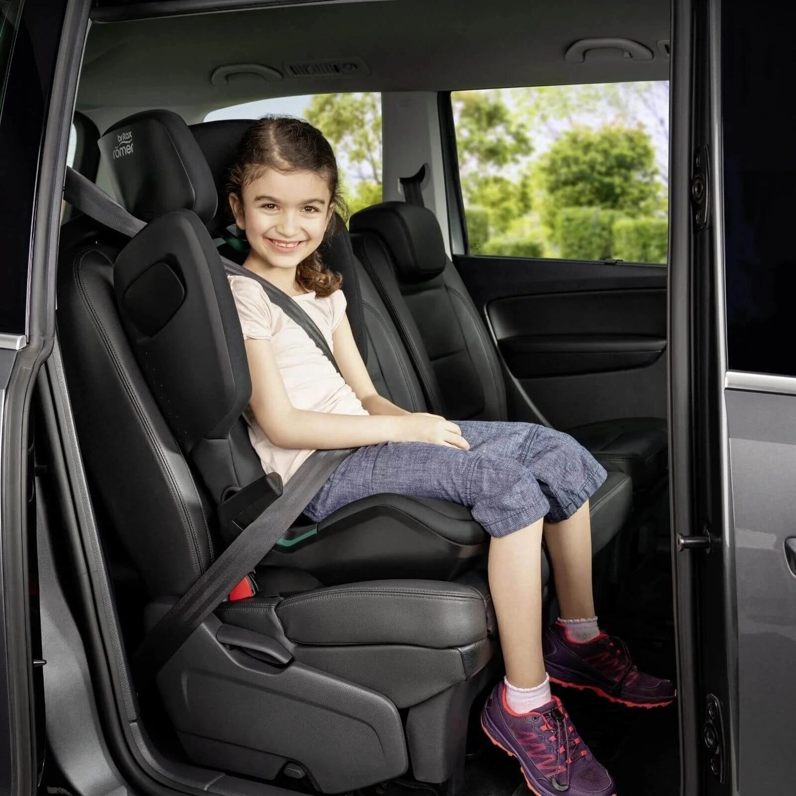 Britax Römer KIDFIX M i-SIZE - Storm Grey