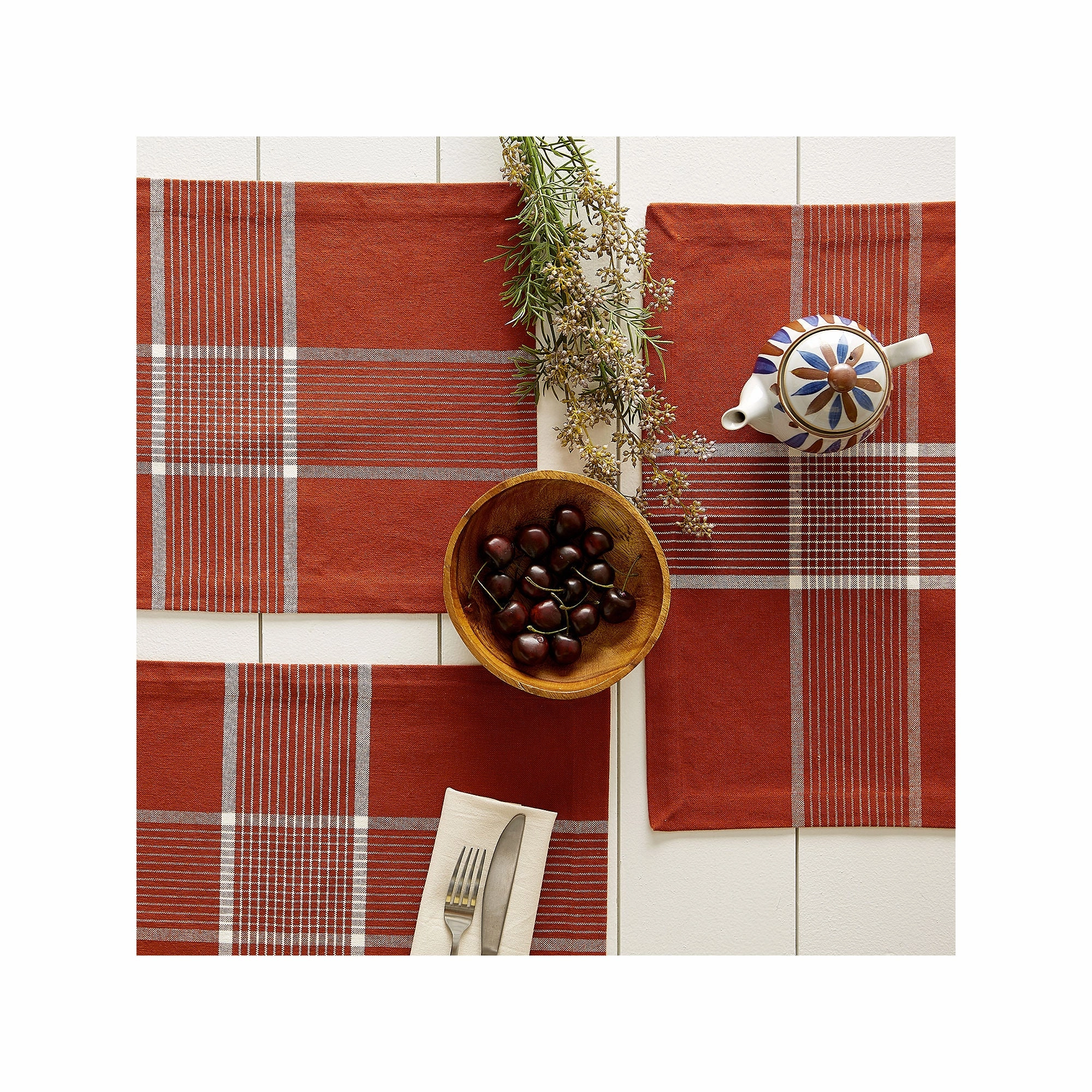 Design Imports Fiesta Rust Check 6-Pc. Placemats - FIESTA RUST ONE SIZE