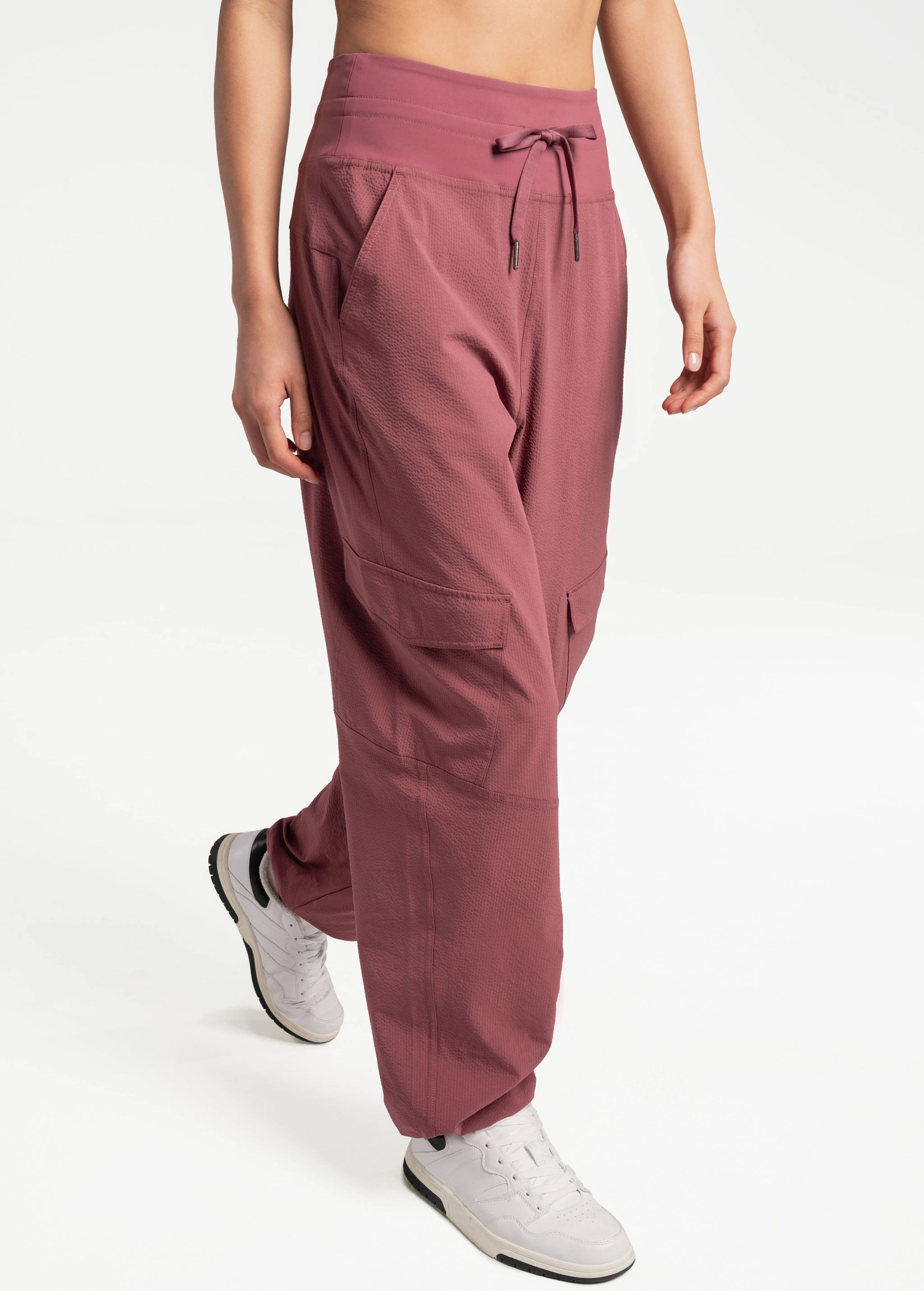 Momentum Cargo Pants