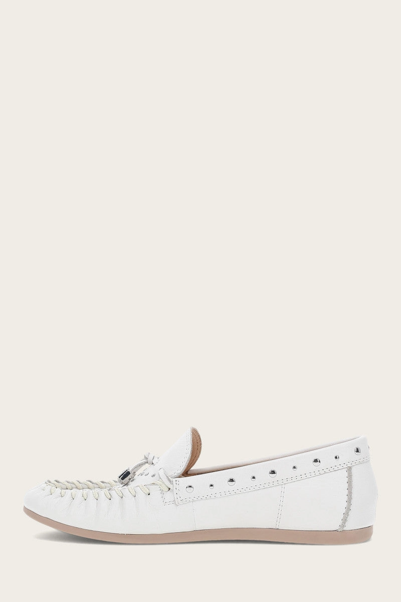 Naya Stud Moc