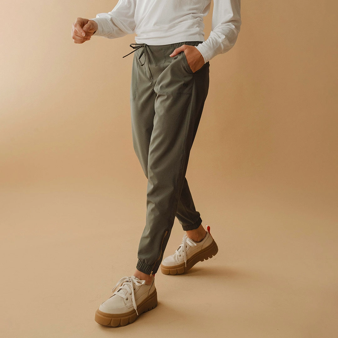 Olive Jetsetters