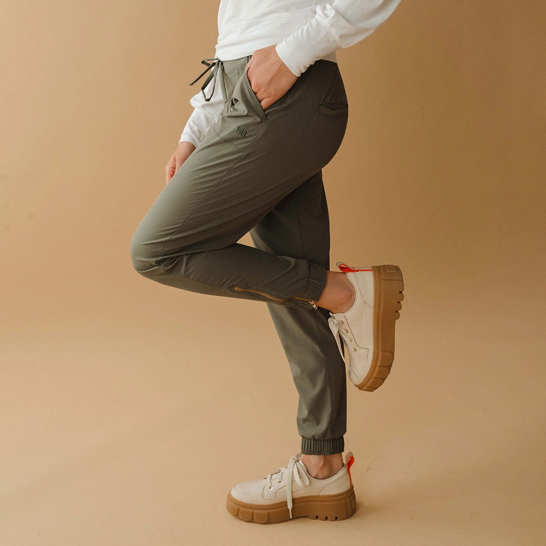 Olive Jetsetters
