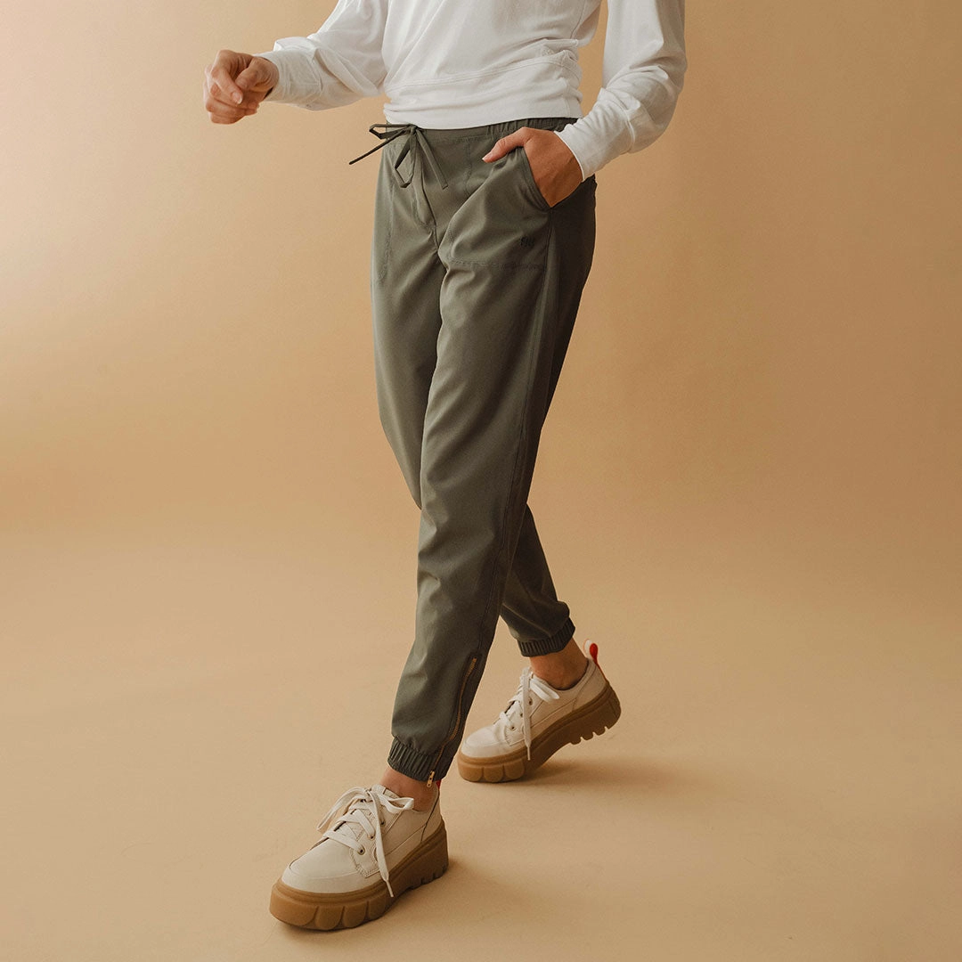 Olive Jetsetters