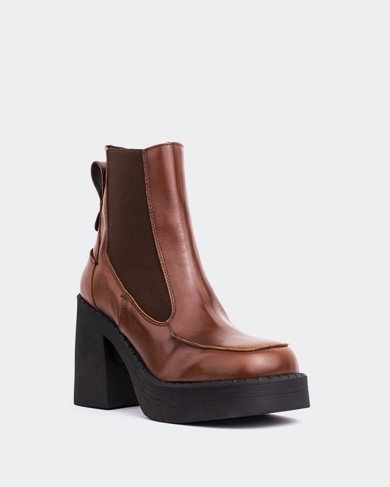 Pepas Chestnut Leather