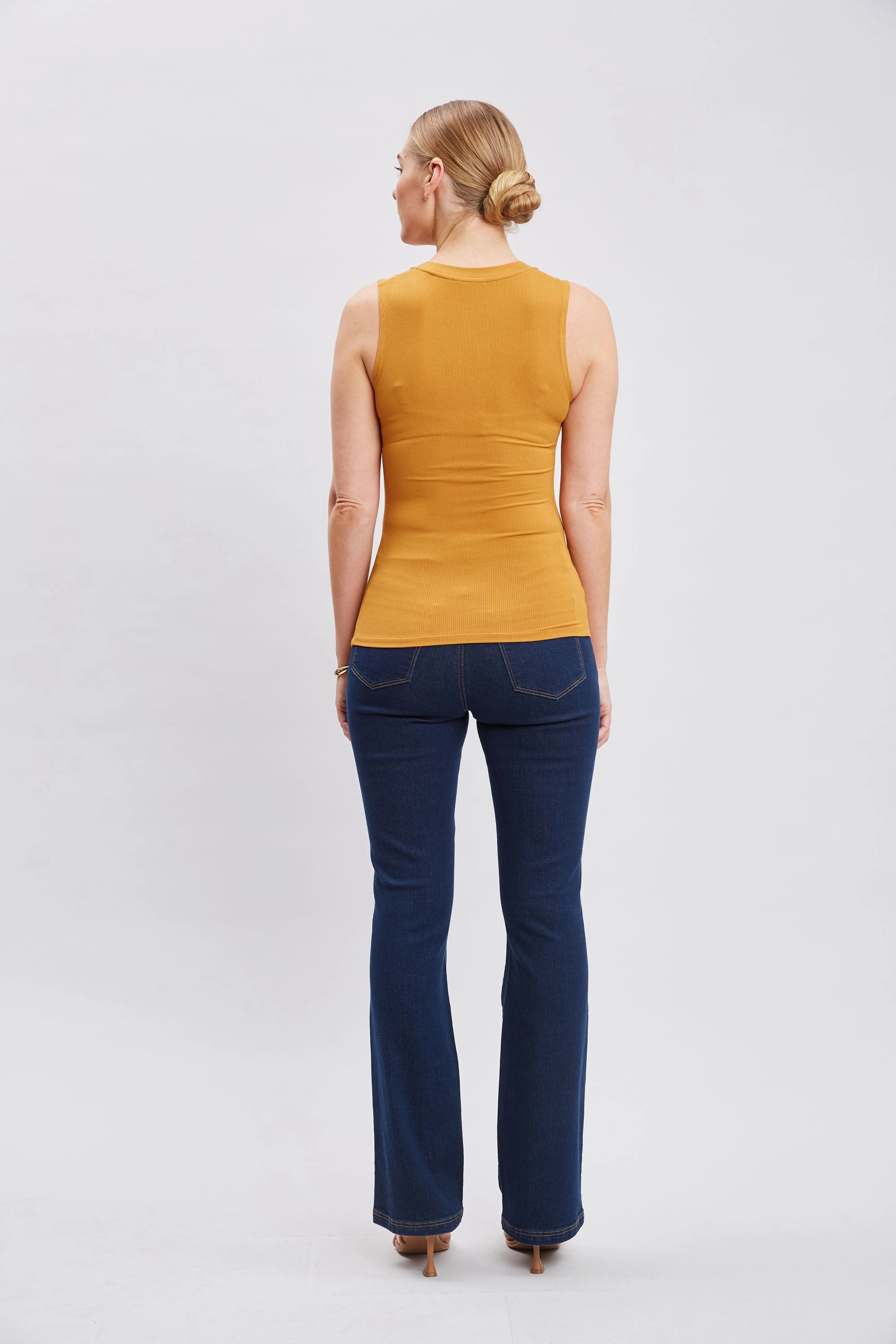 Rib Scoop Neck Knit