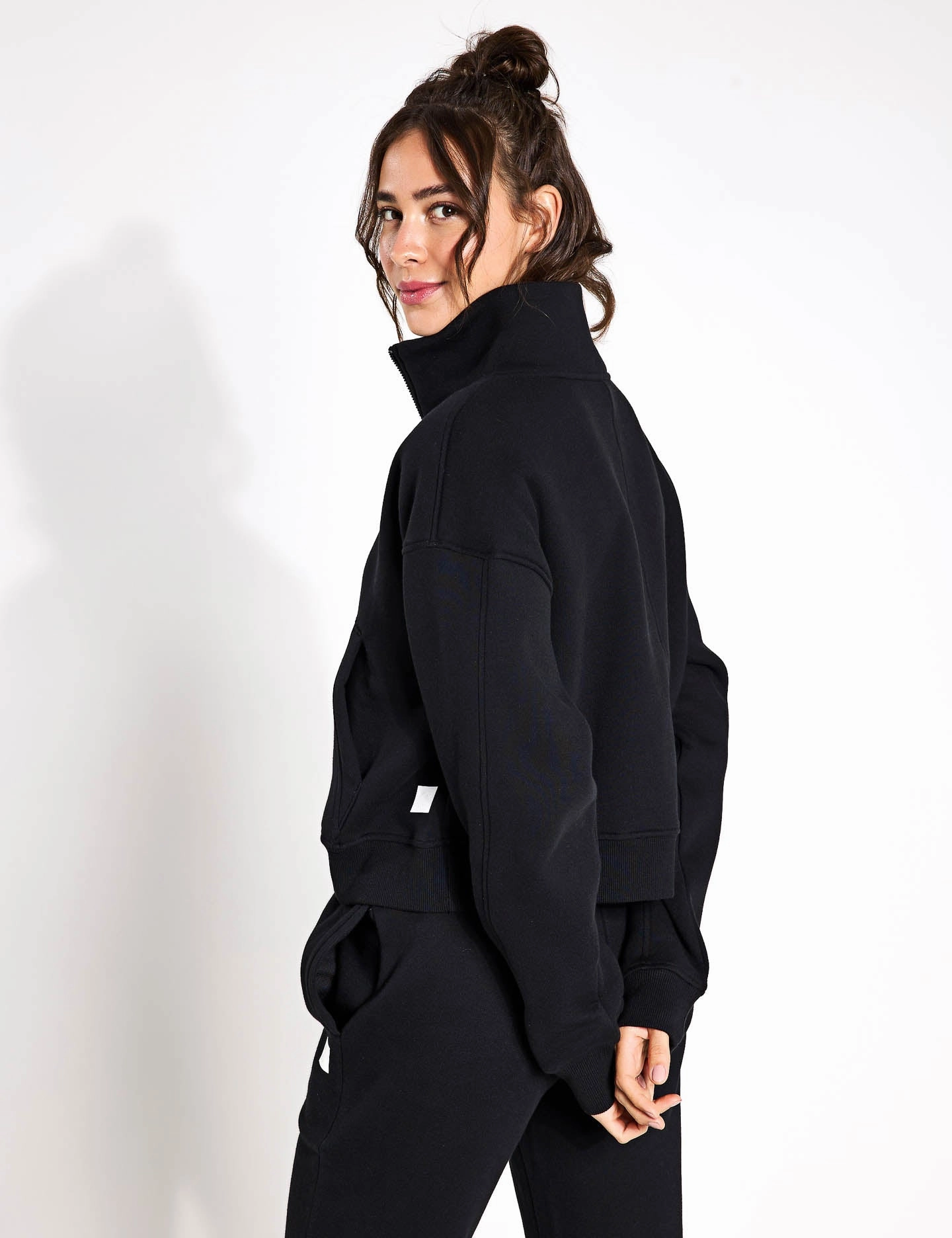 Rihanna Sweat - Black