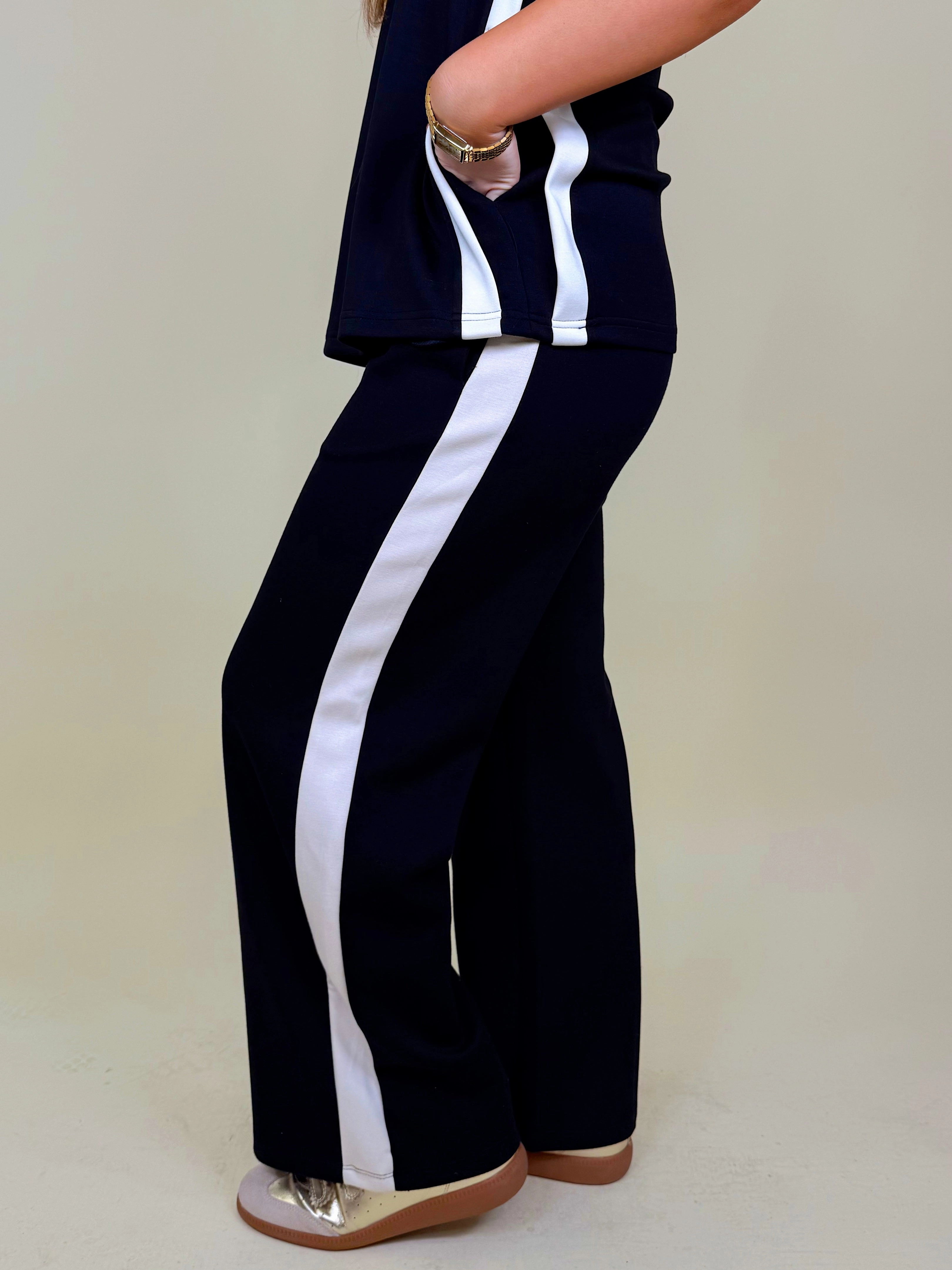 The Hollis Bottoms | P. Cill